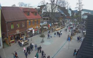 Krupówki Dolne - widok na deptak - 01-05-2026 13:16