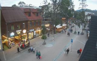 Krupówki Dolne - widok na deptak - 12-06-2026 18:31
