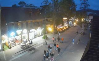 Krupówki Dolne - widok na deptak - 12-06-2026 19:17